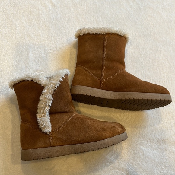 Tan Faux Fur Pull On Short Booties Target Women's Size 7 - Picture 8 of 12